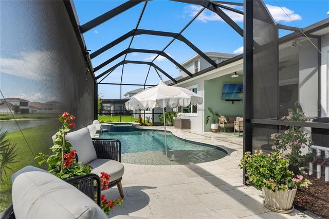 8761 DRUMMER PLANK DRIVE, Wesley Chapel, FL 33545