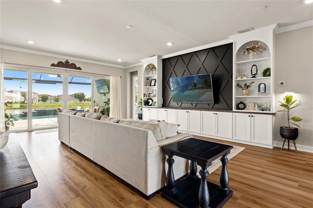 8761 DRUMMER PLANK DRIVE, Wesley Chapel, FL 33545