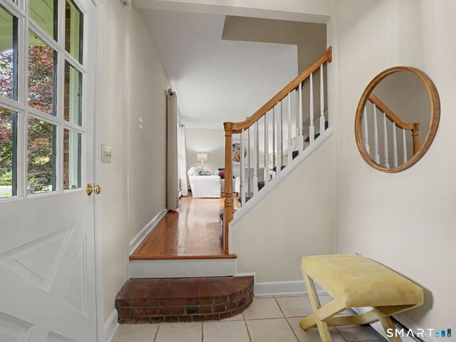1061 Galloping Hill Road, Fairfield, CT 06824