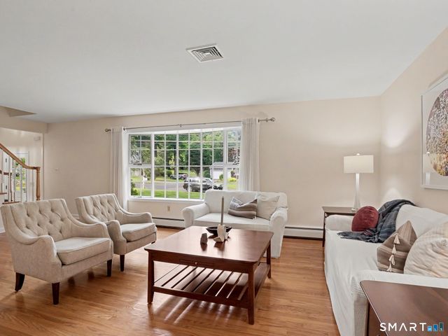 1061 Galloping Hill Road, Fairfield, CT 06824