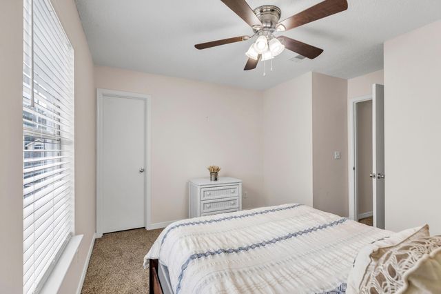 928 Village Lane, Fort Walton Beach, FL 32547