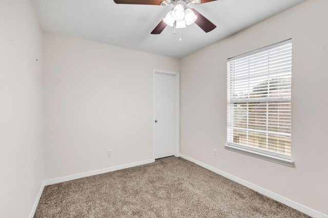 928 Village Lane, Fort Walton Beach, FL 32547