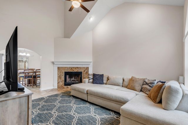 928 Village Lane, Fort Walton Beach, FL 32547