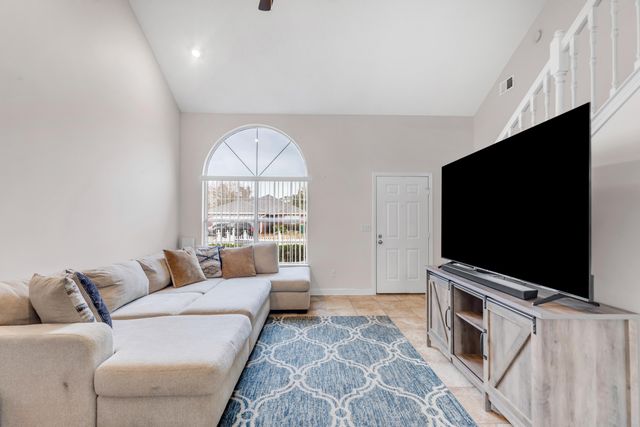 928 Village Lane, Fort Walton Beach, FL 32547