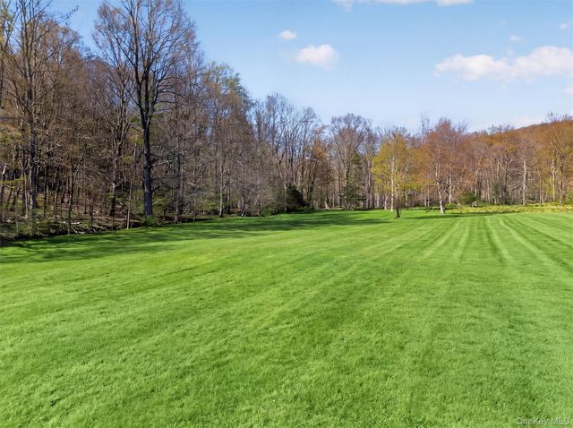 160 Cascade Road, Warwick, NY 10990