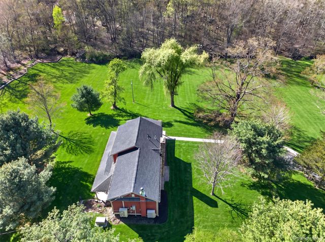 160 Cascade Road, Warwick, NY 10990