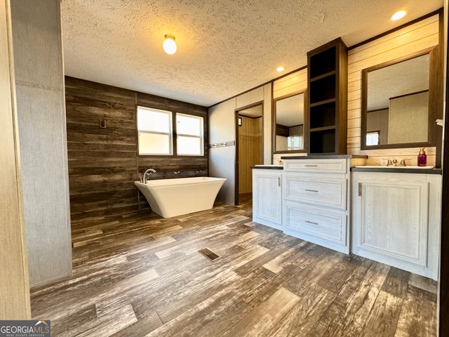 3000 Roscoe Road, Newnan, GA 30263