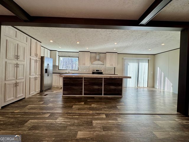 3000 Roscoe Road, Newnan, GA 30263