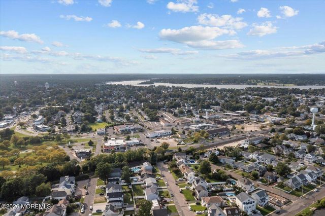 303 Hwy 35 7, Point Pleasant Beach, NJ 08742