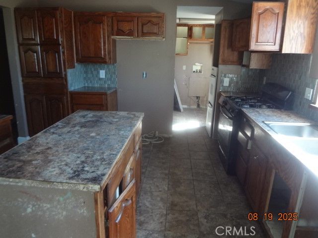 17312 Cache Creek Road, Clearlake Oaks, CA 95423