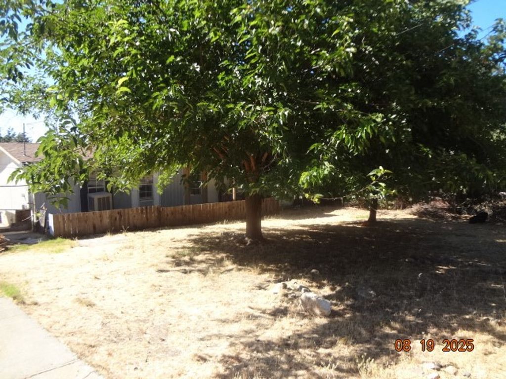 17312 Cache Creek Road, Clearlake Oaks, CA 95423
