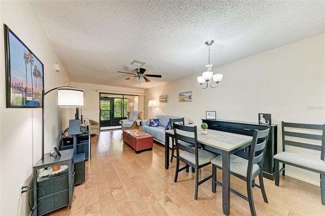 2808 60TH AVENUE W 802, Bradenton, FL 34207