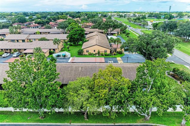 2808 60TH AVENUE W 802, Bradenton, FL 34207