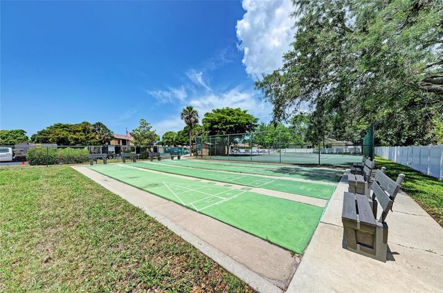 2808 60TH AVENUE W 802, Bradenton, FL 34207