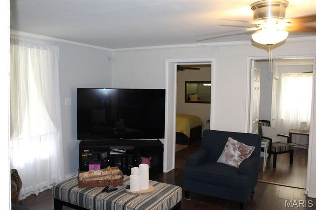 5909 Annex Court, Normandy, MO 63135