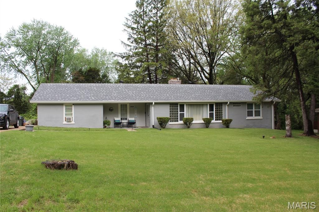 5909 Annex Court, Normandy, MO 63135