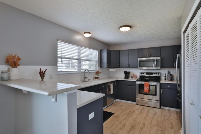 3121 Fox Chaple Drive, Columbus, OH 43232