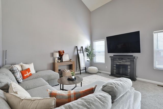 3121 Fox Chaple Drive, Columbus, OH 43232