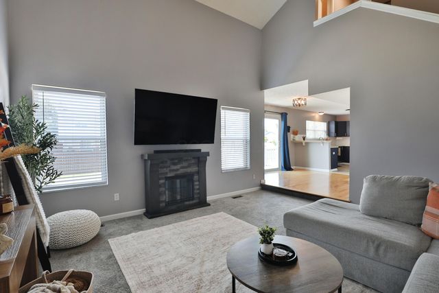 3121 Fox Chaple Drive, Columbus, OH 43232
