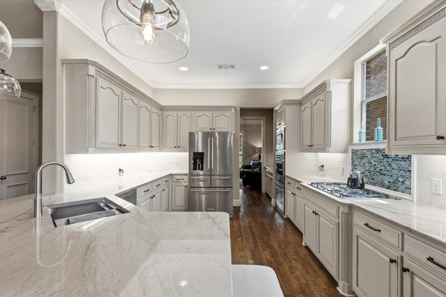 2104 Camden, Mckinney, TX 75070