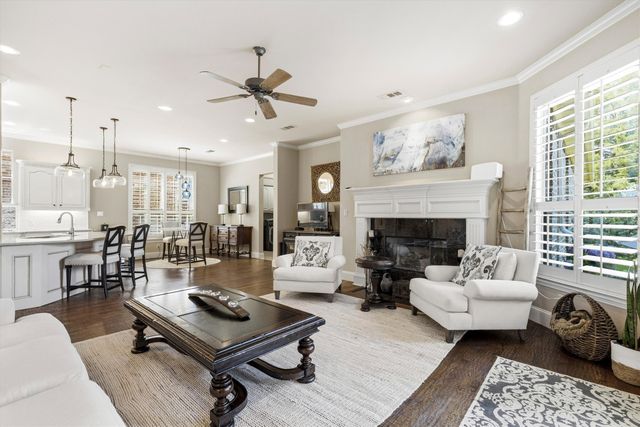 2104 Camden, Mckinney, TX 75070
