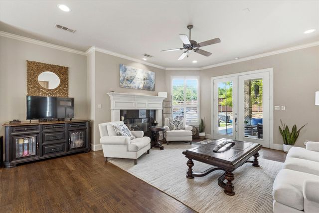 2104 Camden, Mckinney, TX 75070