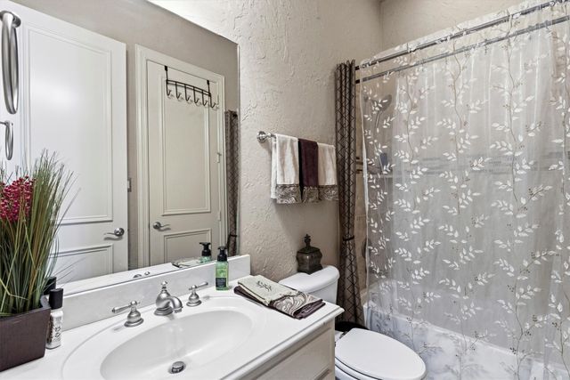 2104 Camden, Mckinney, TX 75070
