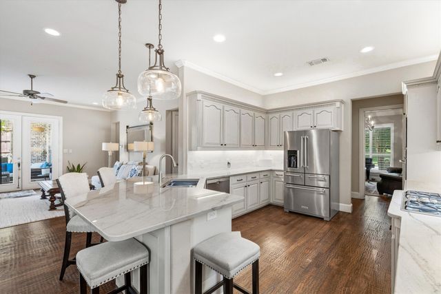 2104 Camden, Mckinney, TX 75070