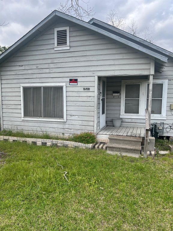 1511 Weiss Street, Houston, TX 77009