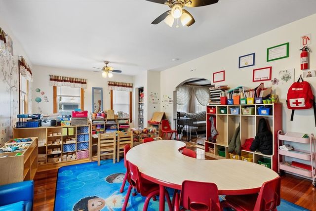 292 Broadway, Malden, MA 02148