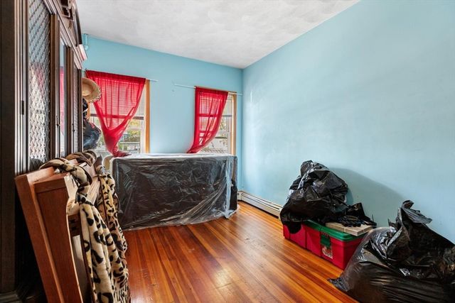 292 Broadway, Malden, MA 02148