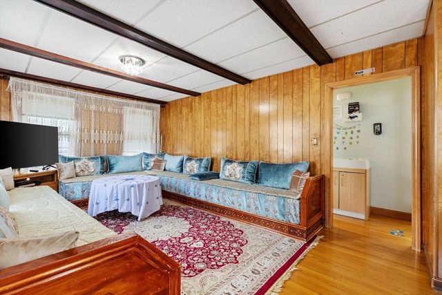 292 Broadway, Malden, MA 02148