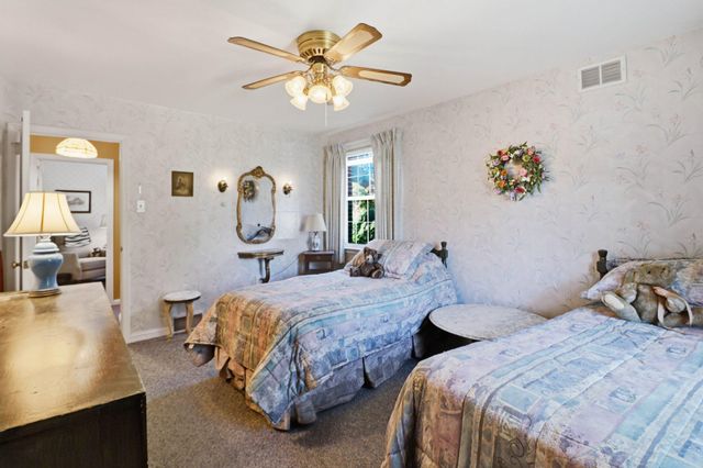348 VALLEY VIEW RD, Springfield, PA 19064