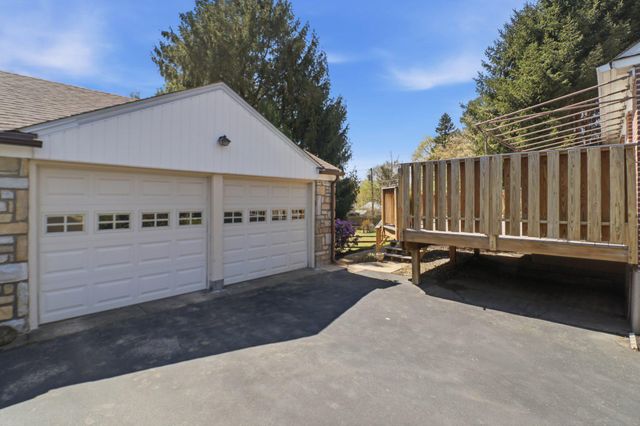 348 VALLEY VIEW RD, Springfield, PA 19064