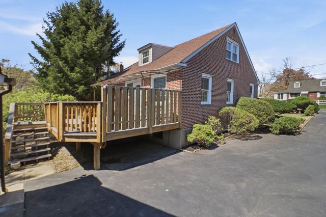 348 VALLEY VIEW RD, Springfield, PA 19064