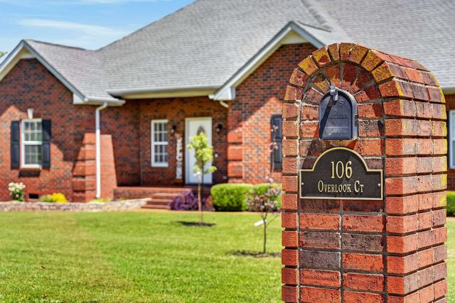 106 Overlook Ct, Portland, TN 37148