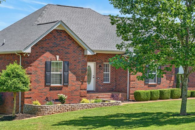 106 Overlook Ct, Portland, TN 37148
