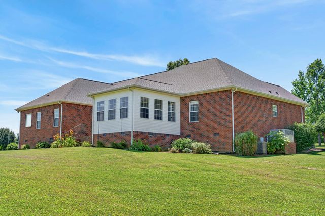106 Overlook Ct, Portland, TN 37148