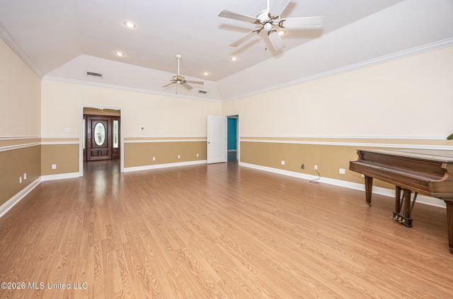 13813 Puerto Drive, Ocean Springs, MS 39564