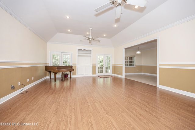 13813 Puerto Drive, Ocean Springs, MS 39564