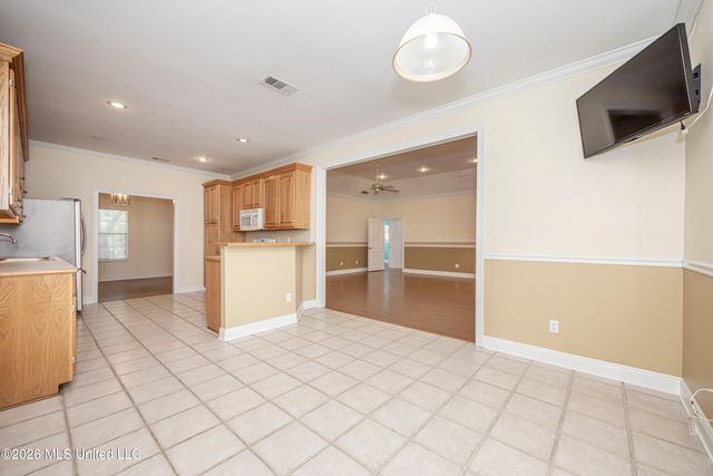13813 Puerto Drive, Ocean Springs, MS 39564