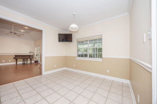 13813 Puerto Drive, Ocean Springs, MS 39564