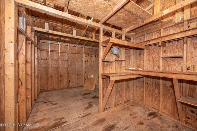 13813 Puerto Drive, Ocean Springs, MS 39564