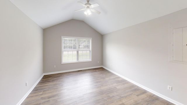 60 Shirley Street, Berea, KY 40403