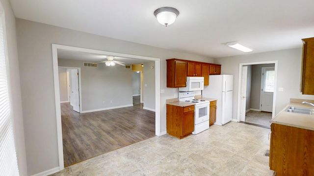 60 Shirley Street, Berea, KY 40403