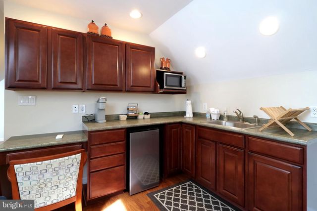 1354 MEGAN DR, State College, PA 16803