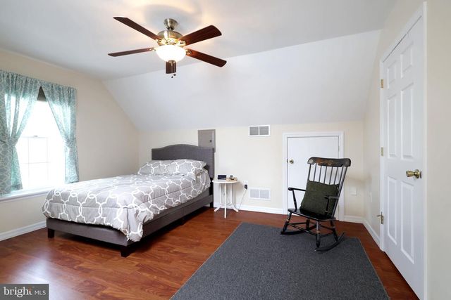 1354 MEGAN DR, State College, PA 16803