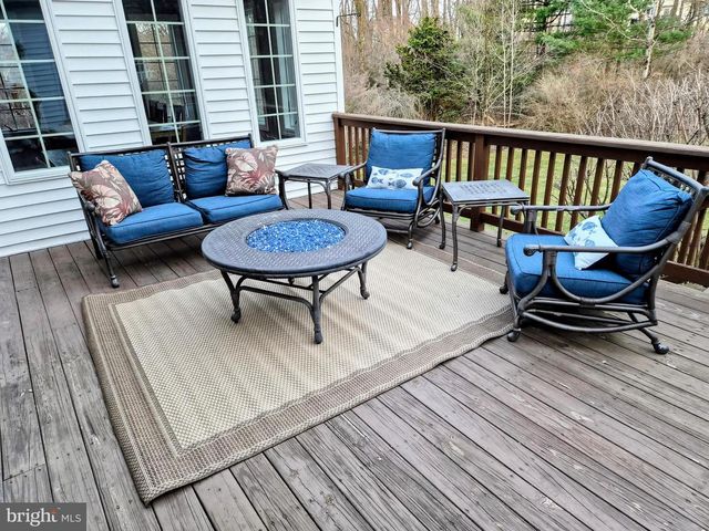 1354 MEGAN DR, State College, PA 16803