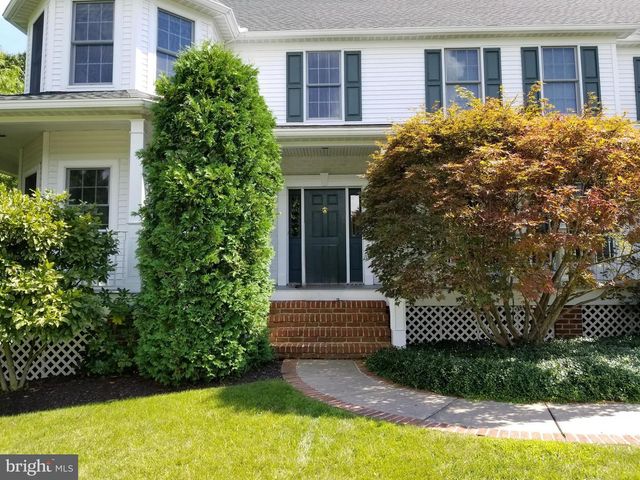 1354 MEGAN DR, State College, PA 16803
