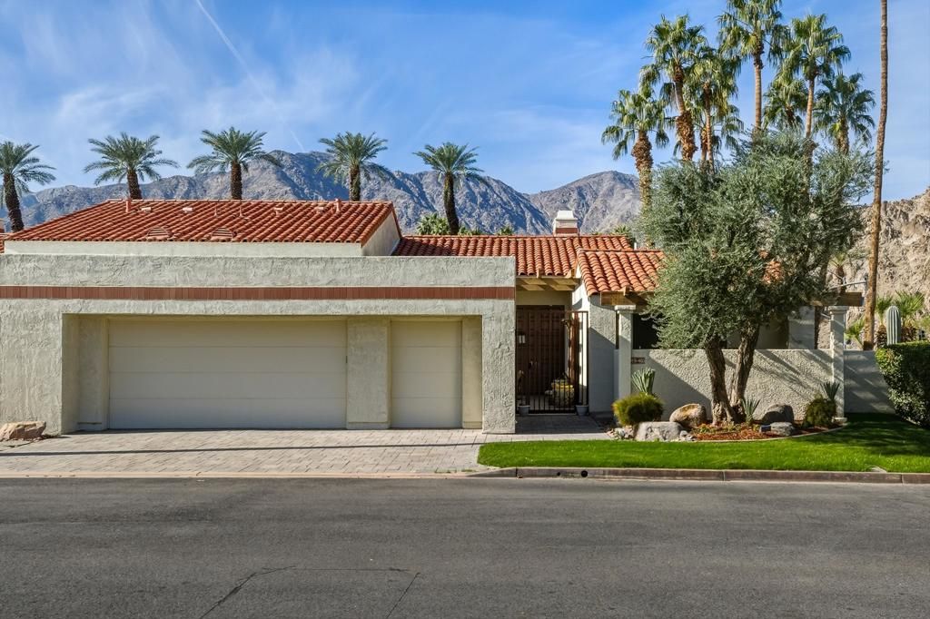 49405 Avenida Club La Quinta, La Quinta, CA 92253